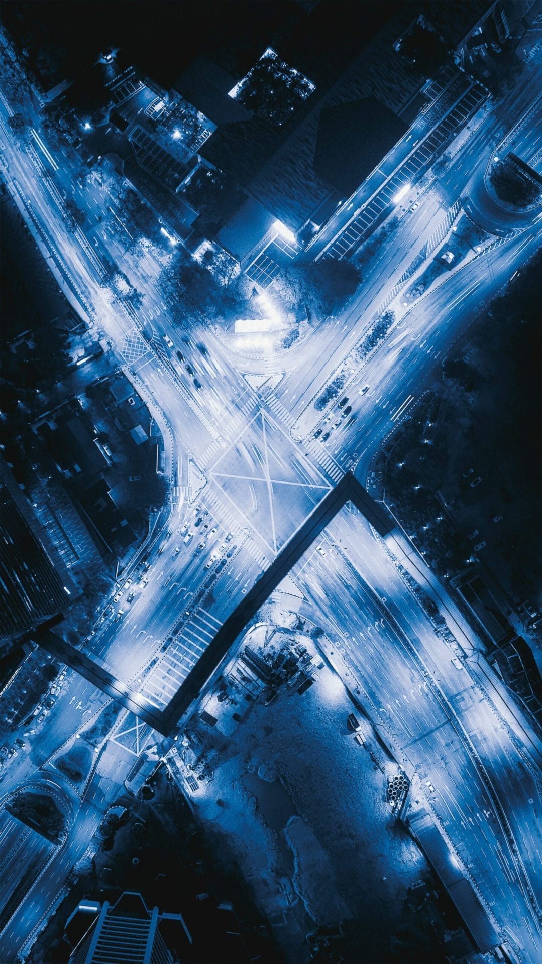 Titelbild Sirviö Crossroad